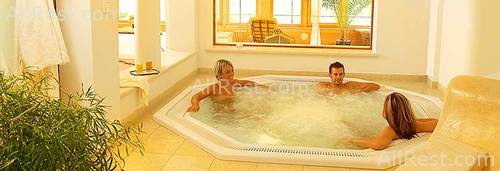 Sporthotel Floralpina 16